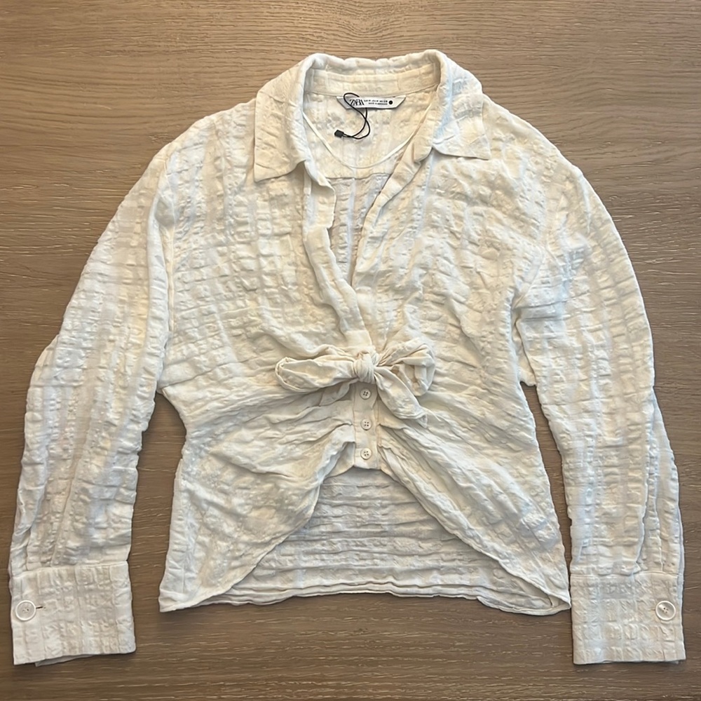 ZARA - Cream V-Neck Textured Blouse with buttons/tie